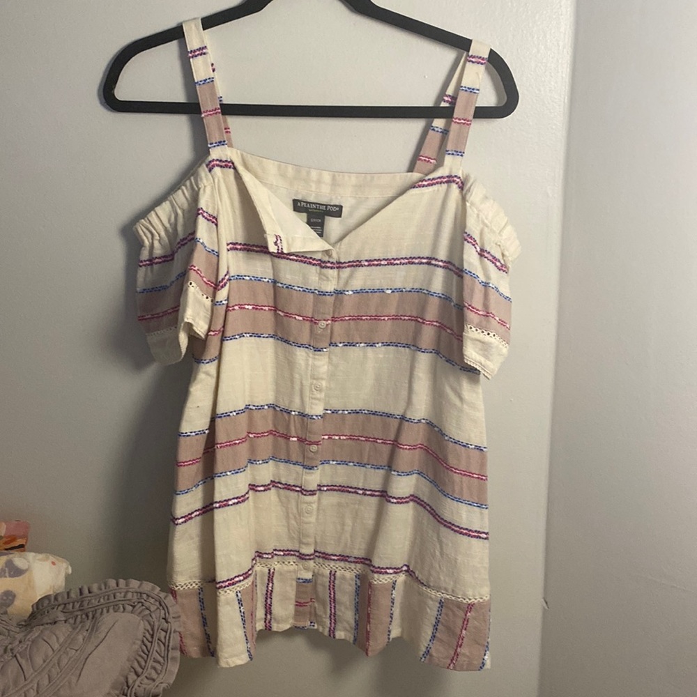 Never worn A Pea in the Pod maternity top! Perfect for summer!
